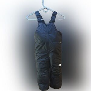 NorthFace Dryvent Snowbibs, Size 5T